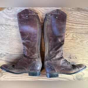 Brown Ariat 9.5 reg/reg tall boots